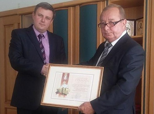 Директор Института радиобиологии И.А. Чешик и Заместитель председателя Президиума НАН Беларуси академик А.В. Сукало